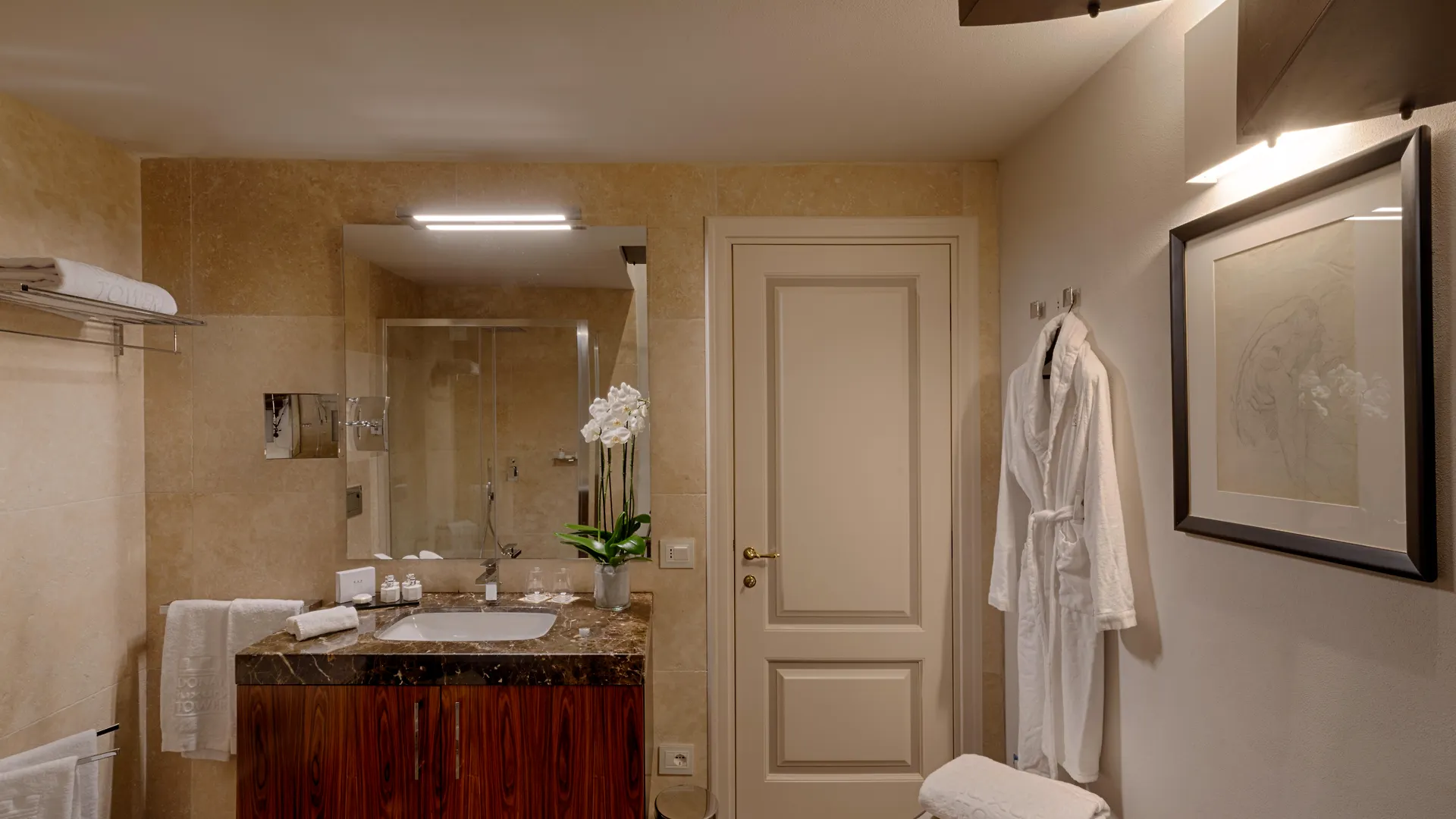 ***** Hotel Donati Luxury Tower Suites Florence Italy