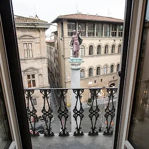 Bed & Breakfast Tornabuoni View, Florence