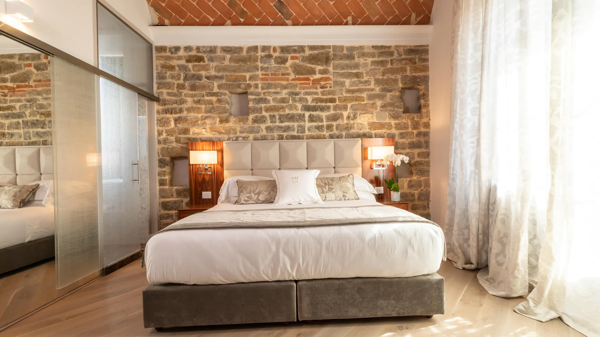 Donati Luxury Tower Suites Florence Italy
