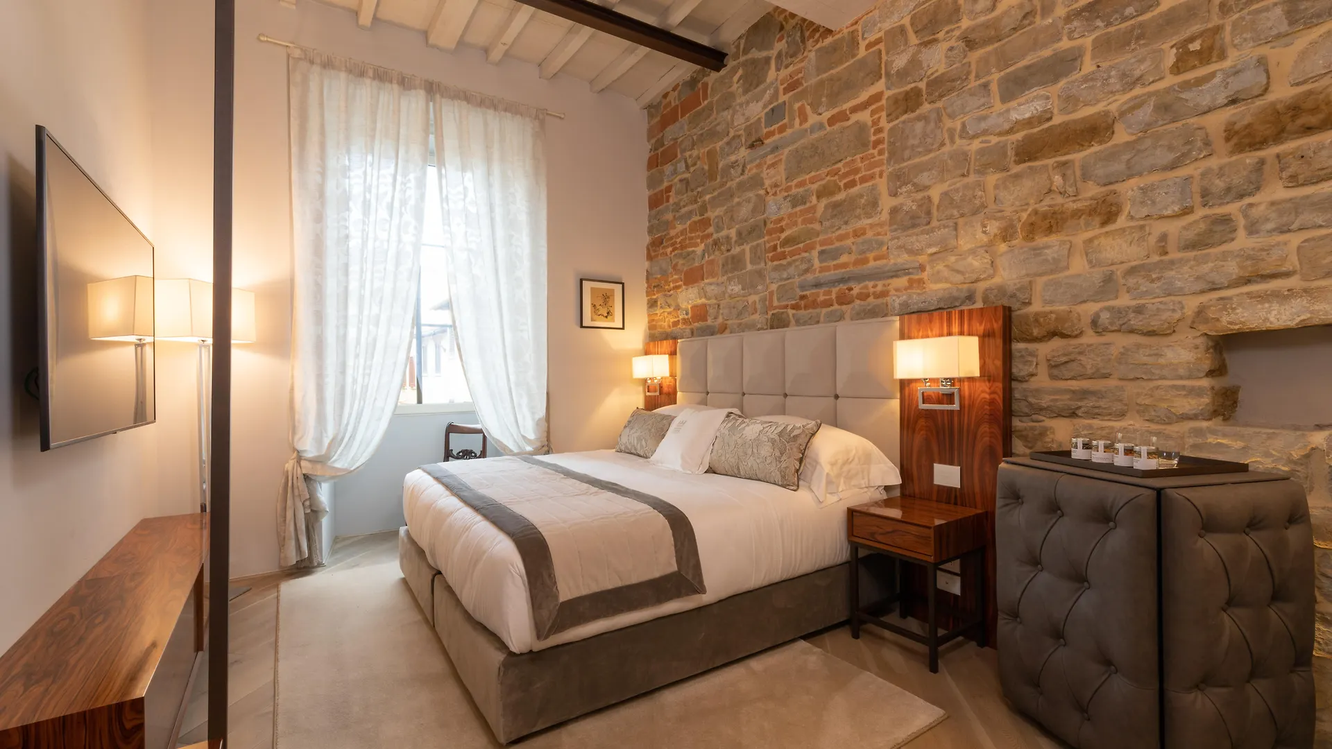 Donati Luxury Tower Suites Florence 5*,  Italy