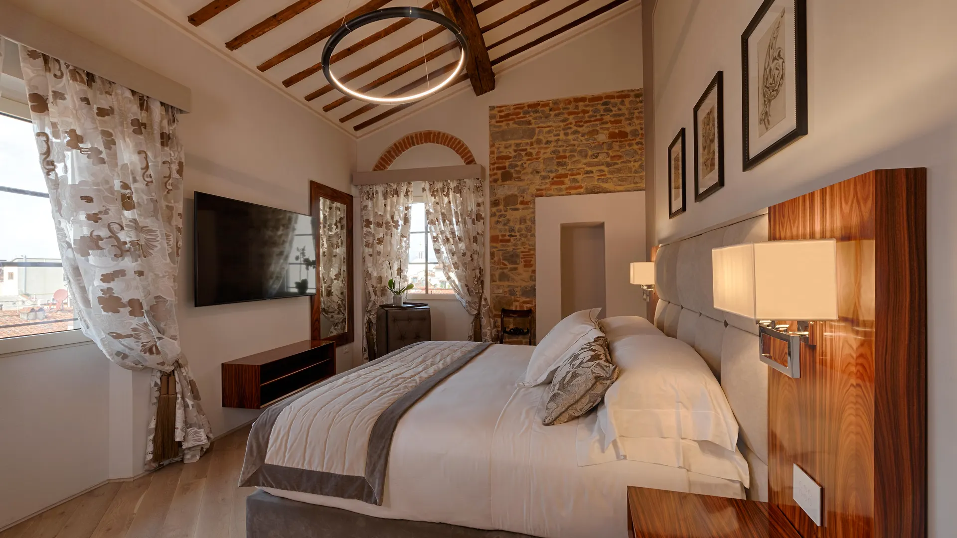 Donati Luxury Tower Suites Florence 5*,  Italy
