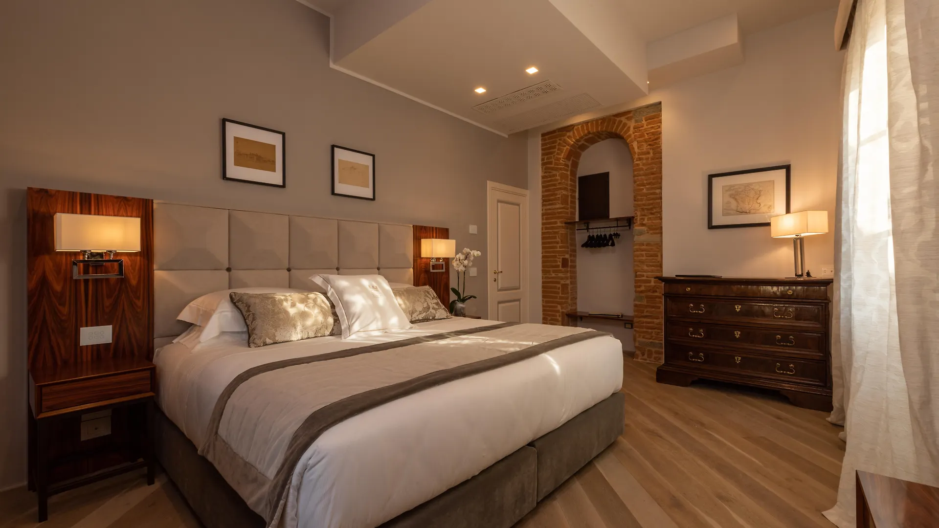 Donati Luxury Tower Suites Florence 5*,  Italy